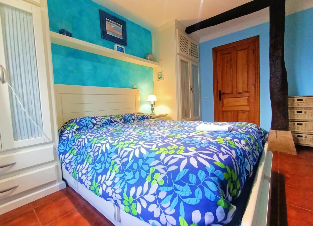 Apartamentos La Buganvilla Новалес Екстер'єр фото