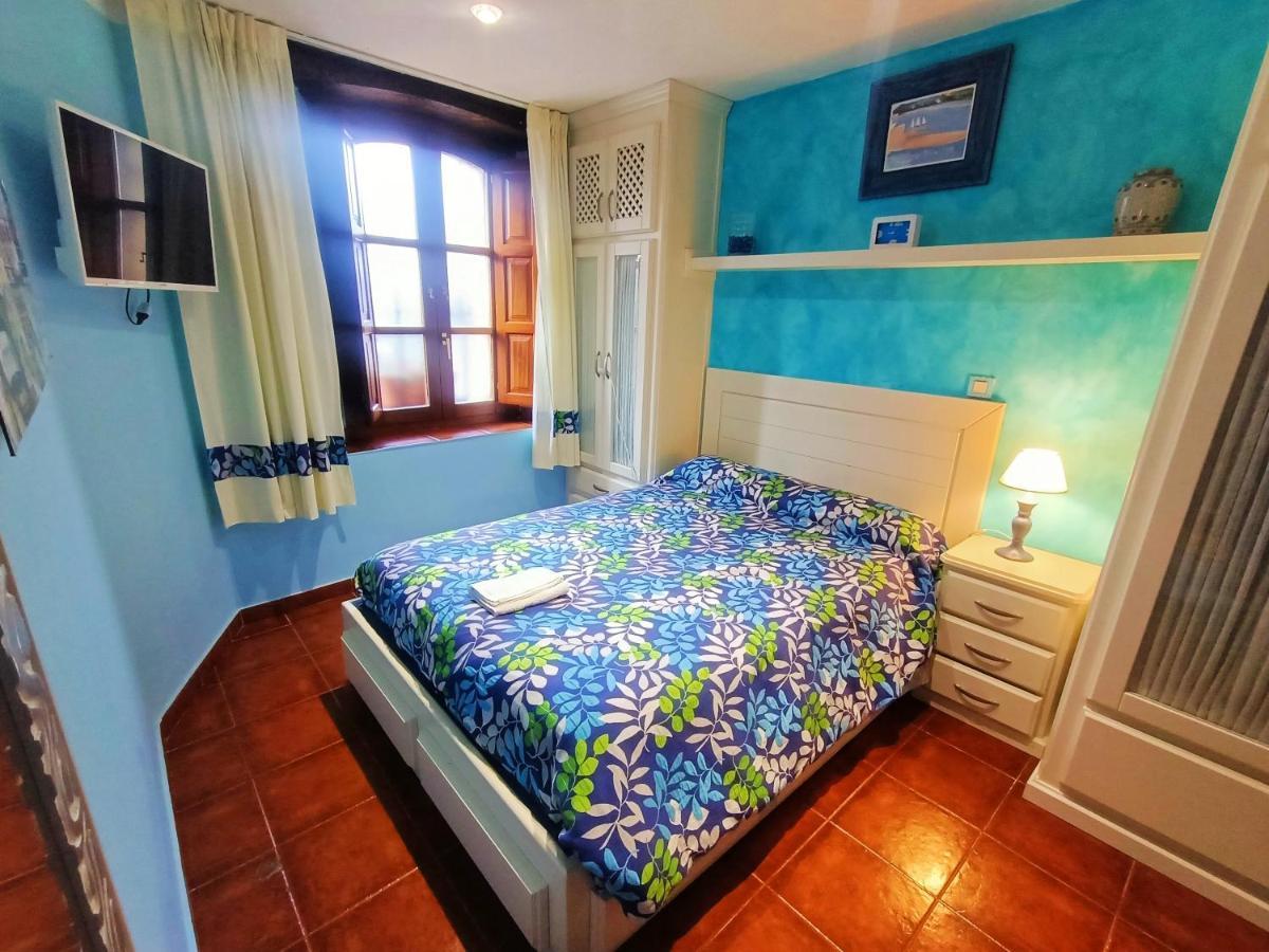 Apartamentos La Buganvilla Новалес Екстер'єр фото