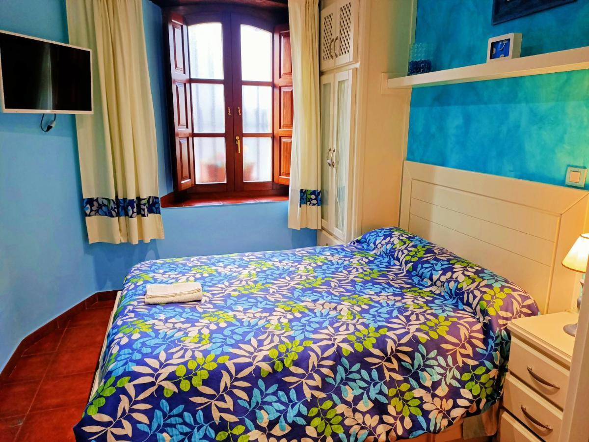 Apartamentos La Buganvilla Новалес Екстер'єр фото