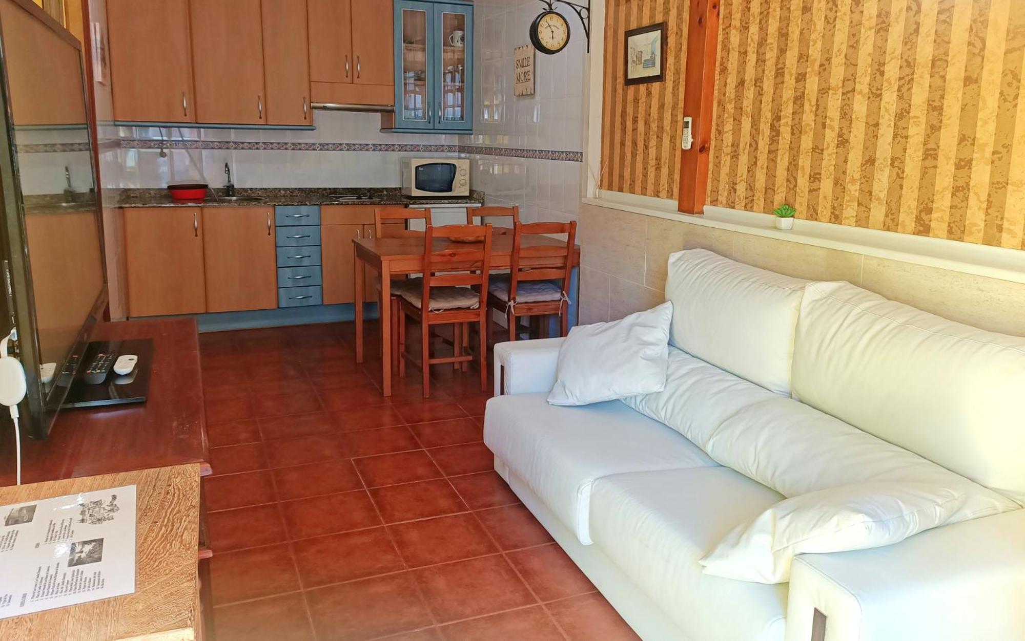 Apartamentos La Buganvilla Новалес Екстер'єр фото